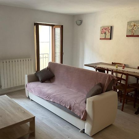 Casa Vacanze Scent Of Roses Verbania Eksteriør bilde
